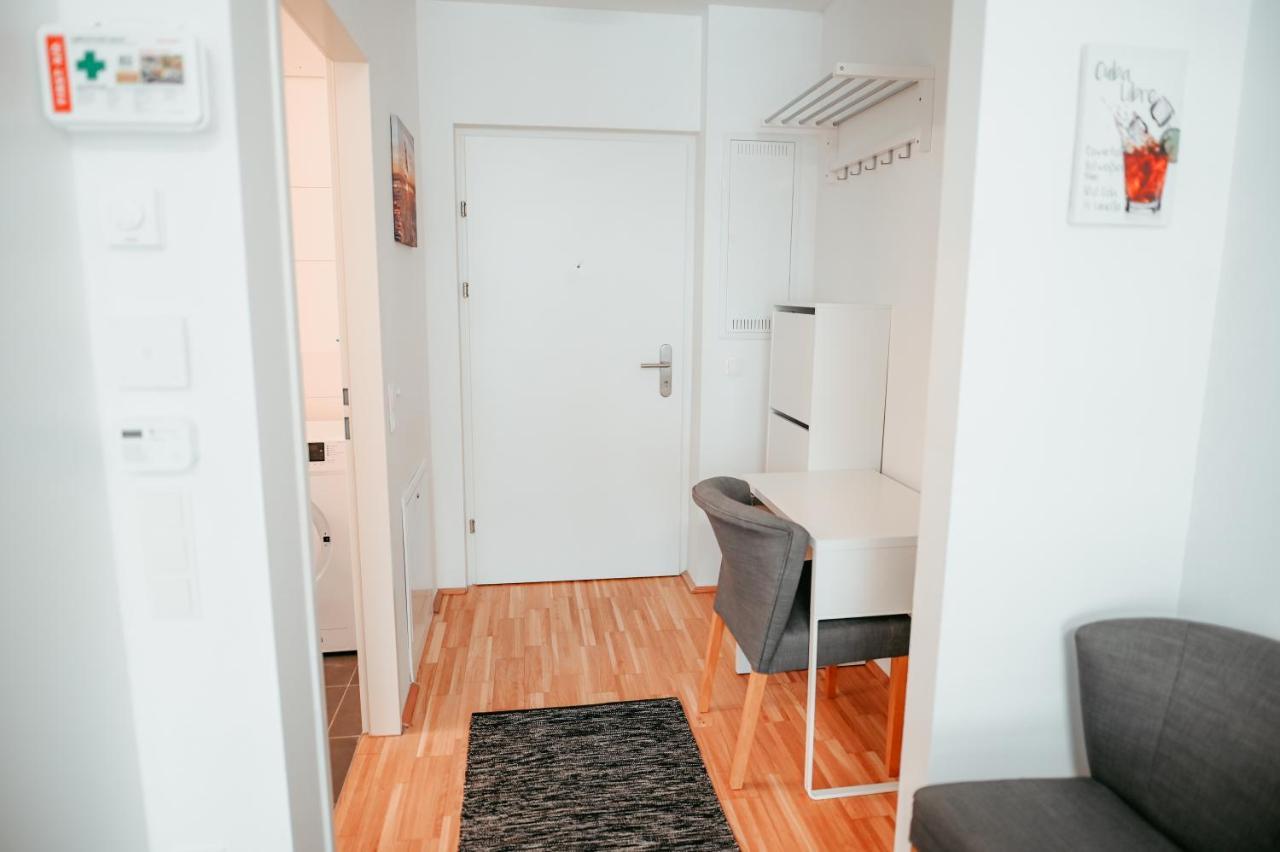 Vienna Danube Apartment 45 Екстер'єр фото