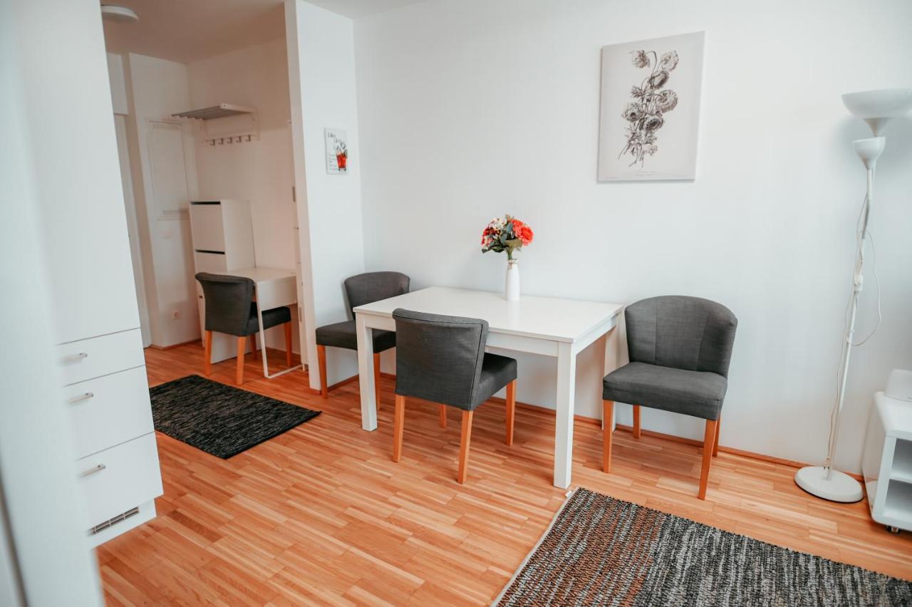 Vienna Danube Apartment 45 Екстер'єр фото